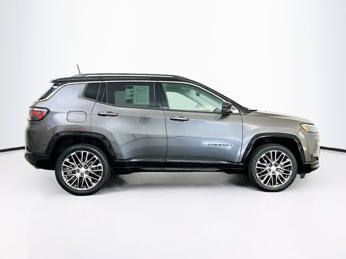 Used 2022 Jeep Compass Limited w/ Elite Group AWD/4WD image 10