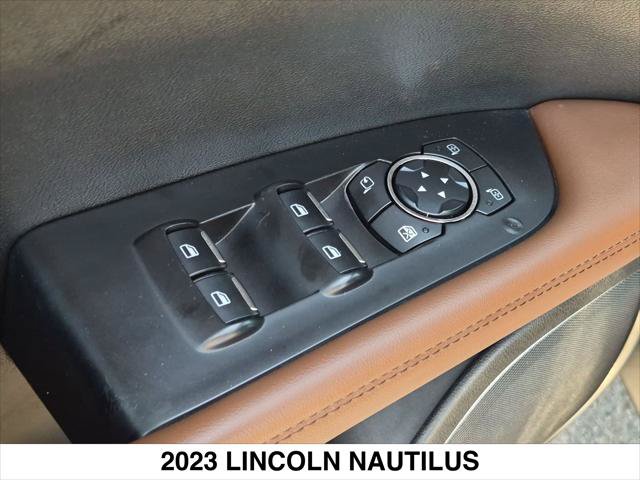 Certified 2023 Lincoln Nautilus Reserve w/ Monochromatic Package AWD/4WD image 11