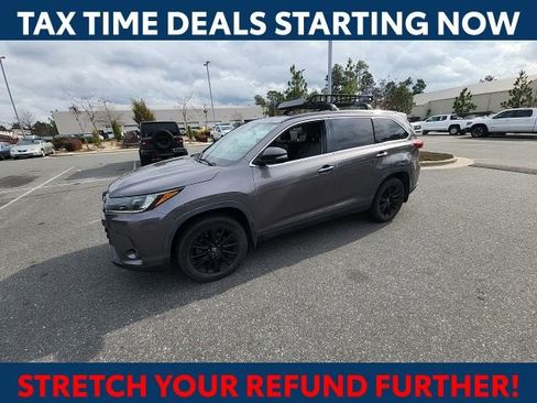 Used 2019 Toyota Highlander SE image 5