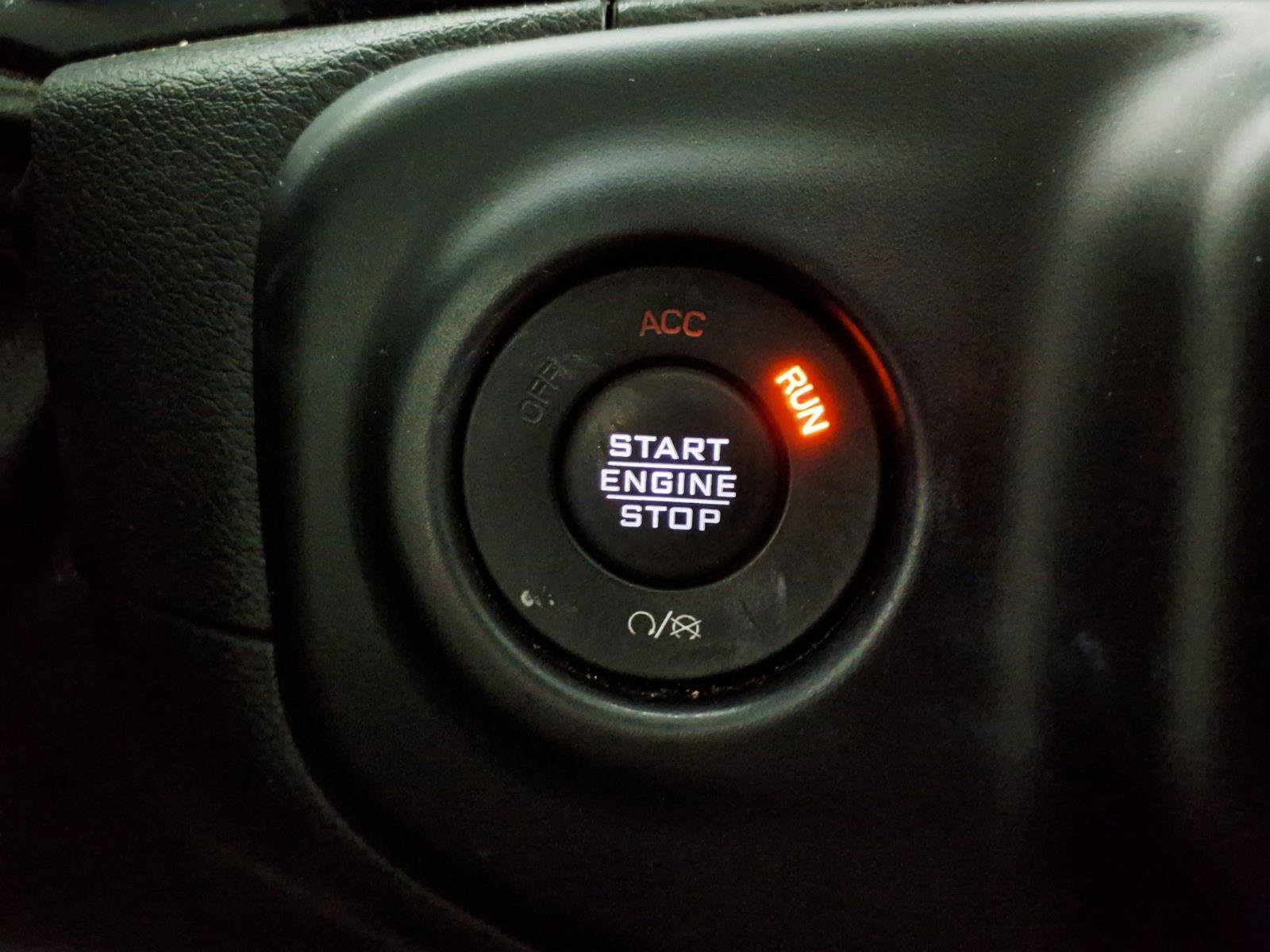Used 2021 Jeep Wrangler Unlimited Sahara AWD/4WD image 23