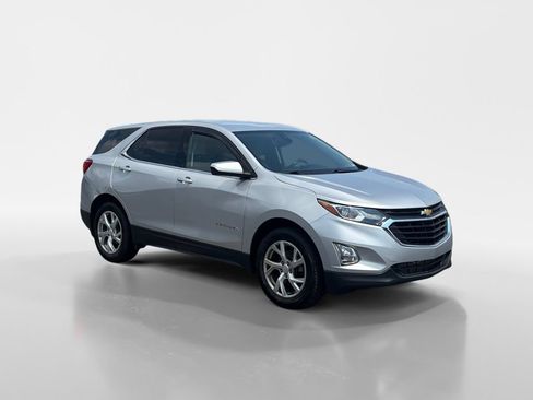 Used 2020 Chevrolet Equinox LT AWD/4WD image 2