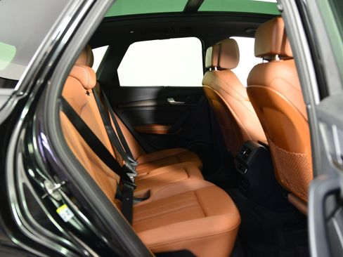 Certified 2023 Audi Q5 e Premium Plus w/ Premium Plus Package image 24