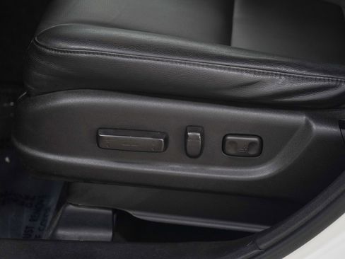 Used 2017 Acura RDX AWD image 25