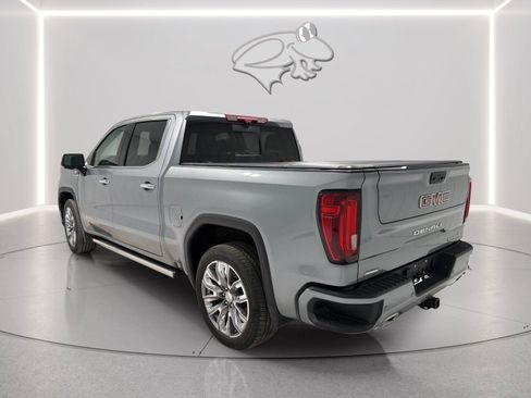 Used 2023 GMC Sierra 1500 Denali w/ Denali Reserve Package AWD/4WD image 3