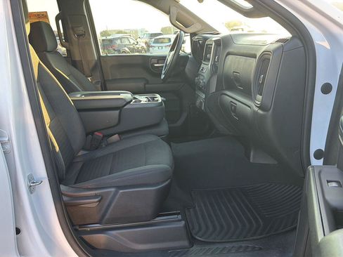 Used 2022 Chevrolet Silverado 1500 Custom RWD image 13