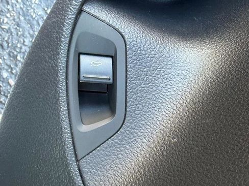 Used 2015 Volkswagen Passat 1.8T Limited Edition image 22