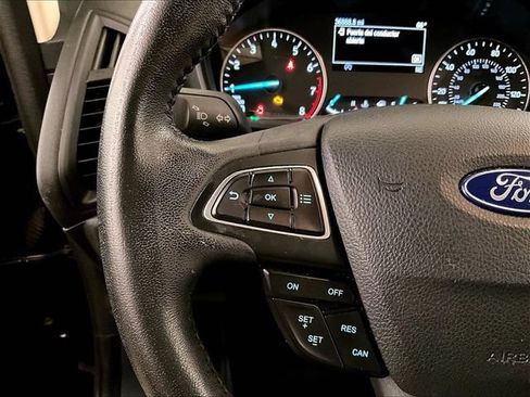 Used 2019 Ford EcoSport SE w/ SE Convenience Package FWD image 17