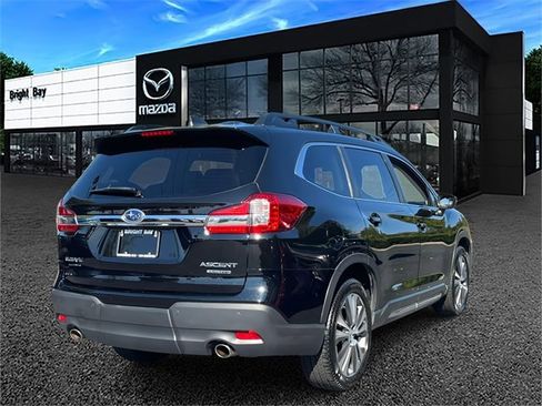 Used 2022 Subaru Ascent Limited image 5