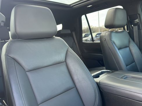 Used 2021 Chevrolet Tahoe LT w/ LT Signature Package image 26