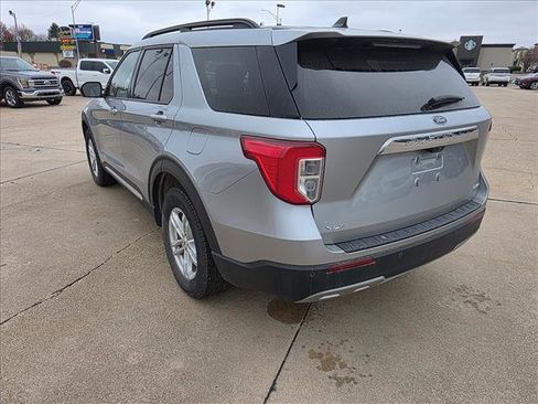 Certified 2023 Ford Explorer XLT w/ Equipment Group 202A image 7