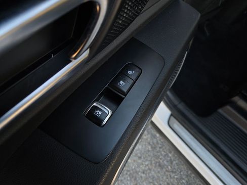 Used 2021 Kia Telluride SX w/ SX Prestige Package image 28