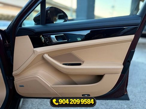Used 2020 Porsche Panamera 4 AWD/4WD image 37