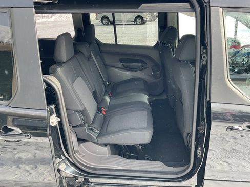 Used 2019 Ford Transit Connect XLT image 27