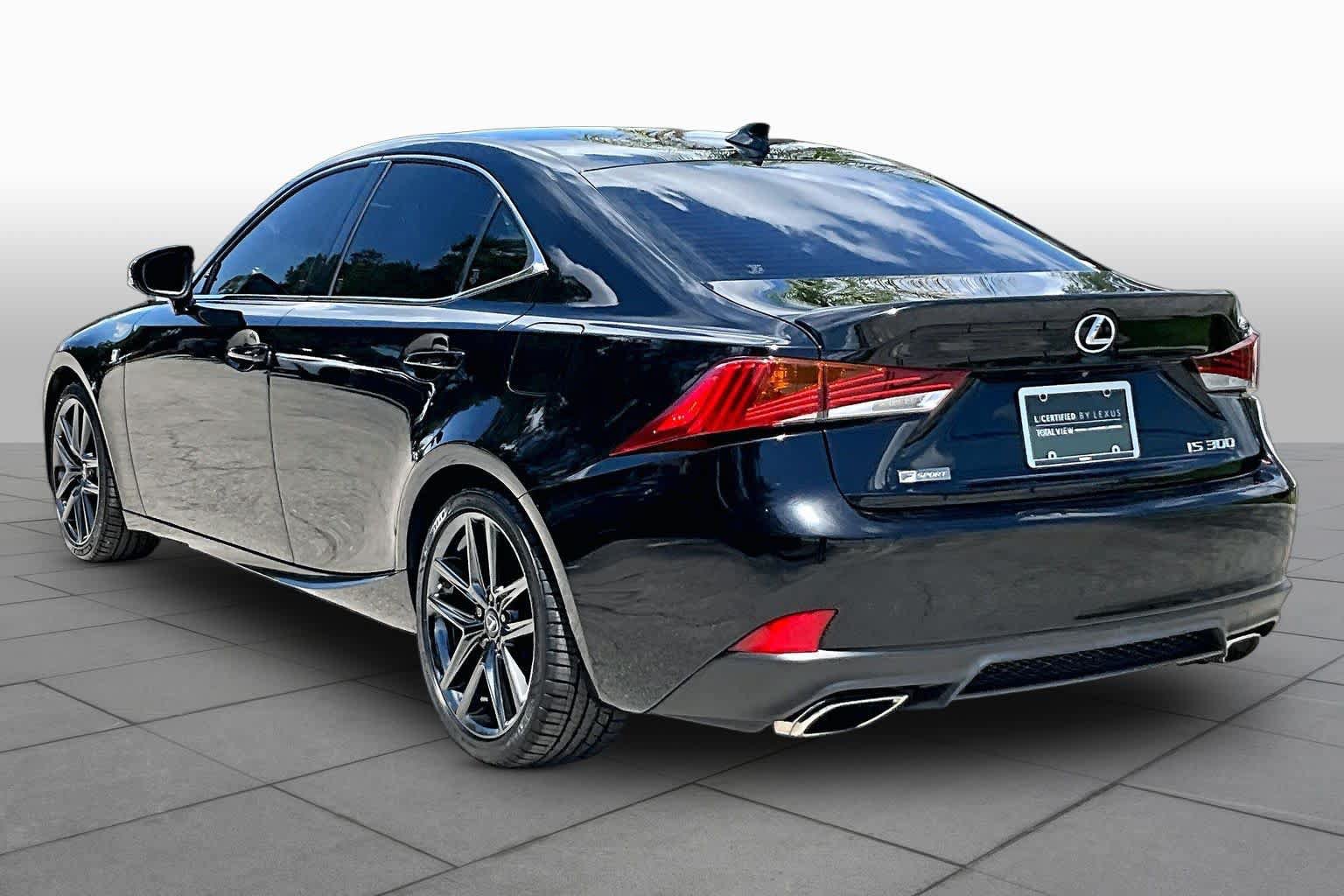 Used 2020 Lexus IS 300 F Sport w/ Blackline Edition RWD image 12