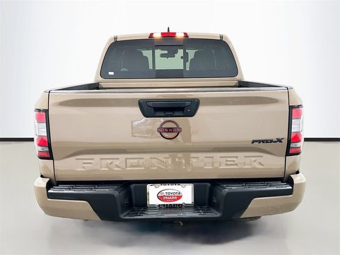 Used 2024 Nissan Frontier Pro-X image 5