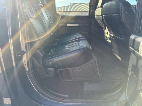 Used 2019 Ford F250 Lariat w/ Lariat Ultimate Package image 28