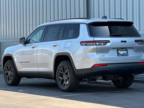 New 2026 Jeep Grand Cherokee L 4WD image 6