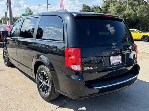 Used 2018 Dodge Grand Caravan GT image 7