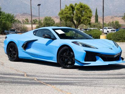 Used 2021 Chevrolet Corvette Stingray Premium Cpe w/ Z51 Performance Package