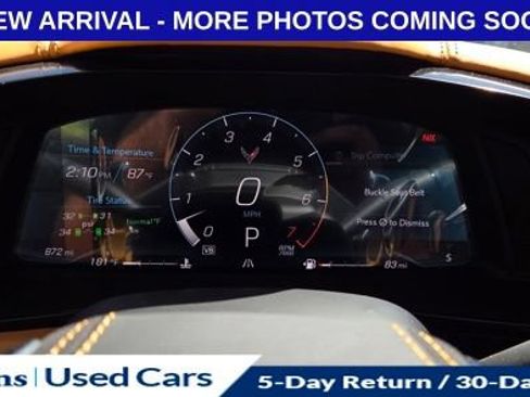Used 2025 Chevrolet Corvette Stingray Premium Cpe w/ Z51 Performance Package RWD image 16