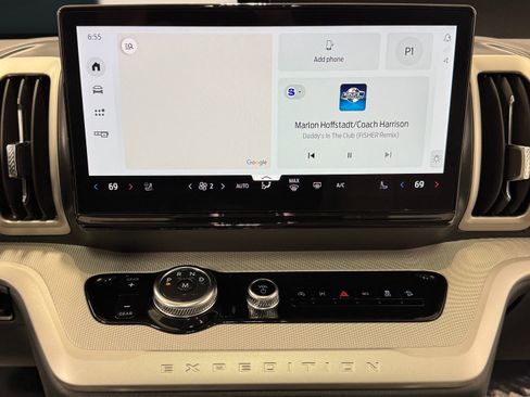 Used 2025 Ford Expedition Active AWD/4WD image 23