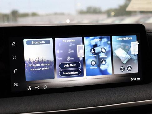 New 2026 Nissan Kicks SV image 11