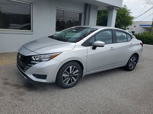 Certified 2025 Nissan Versa SV w/ Trunk Package FWD image 11