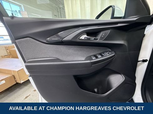Certified 2023 Chevrolet TrailBlazer LT FWD image 30