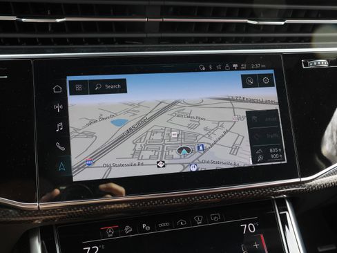 Used 2023 Audi SQ7 Prestige image 23