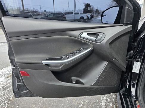 Used 2016 Ford Focus ST image 11