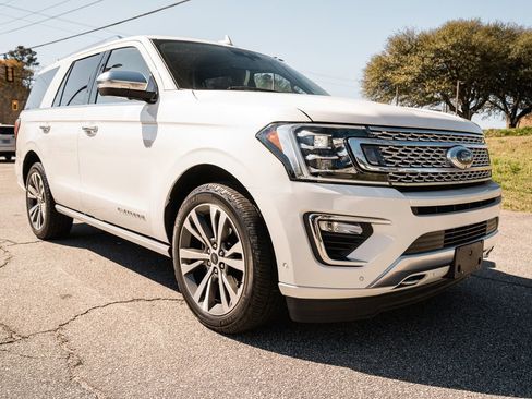 Used 2020 Ford Expedition Platinum image 10