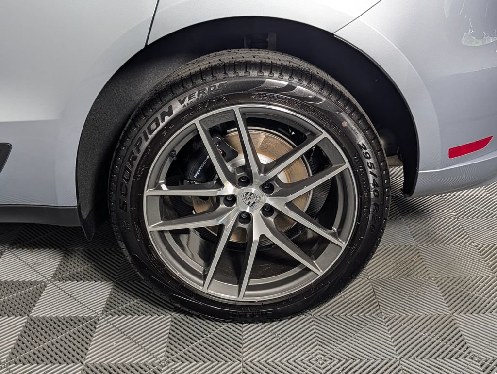 New 2026 Porsche Macan AWD/4WD image 12