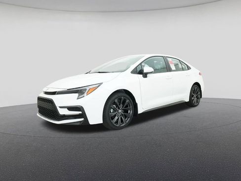 New 2026 Toyota Corolla SE image 17