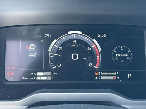 New 2026 Toyota Tundra Limited AWD/4WD image 15
