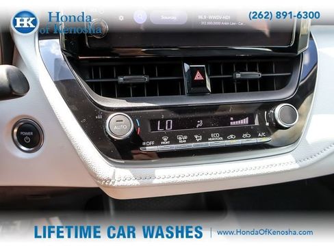 Used 2024 Toyota Corolla SE FWD image 18