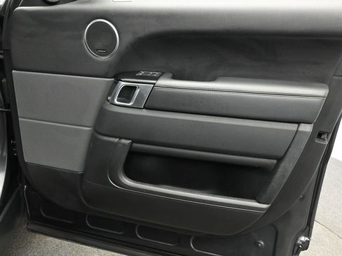 Used 2020 Land Rover Range Rover Sport HST image 21
