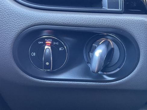 Used 2023 Porsche Macan S image 23