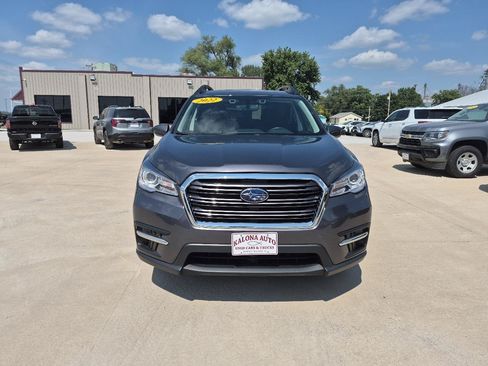 Used 2022 Subaru Ascent Premium w/ Convenience Package AWD/4WD image 3
