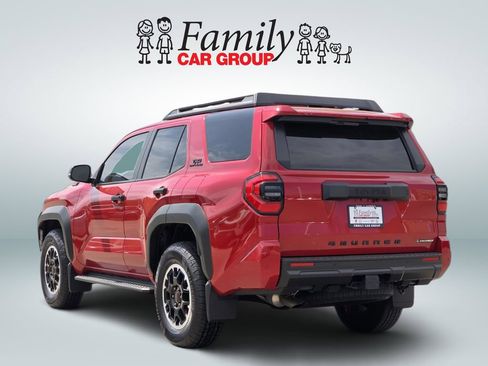 Used 2025 Toyota 4Runner TRD Off-Road AWD/4WD image 3