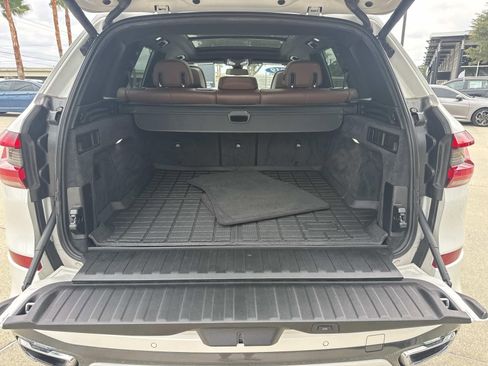 Used 2019 BMW X5 xDrive40i w/ M Sport Package AWD/4WD image 8