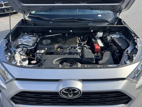Used 2022 Toyota RAV4 LE image 25
