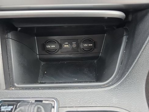 Used 2017 Hyundai Sonata SE image 24