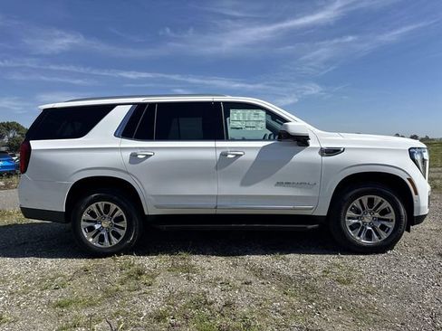 New 2026 GMC Yukon Denali RWD image 3