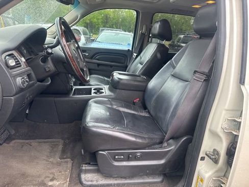 Used 2014 GMC Yukon XL Denali AWD/4WD image 13