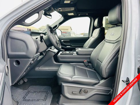 New 2025 Ford Expedition Platinum w/ Stealth Performance Package image 3