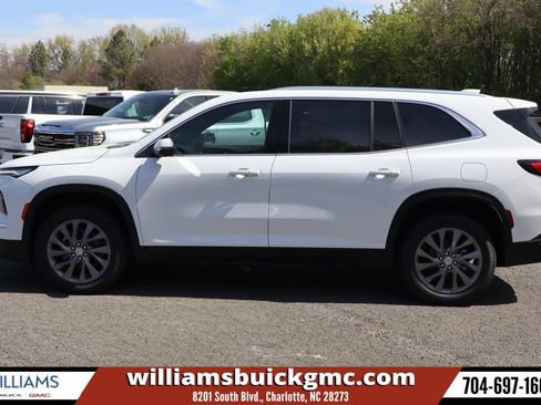 New 2026 Buick Enclave Preferred w/ Power Package FWD image 5