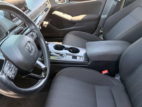 Used 2023 Honda Civic EX image 17