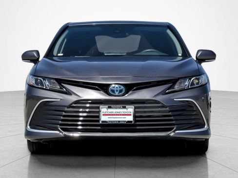 Used 2022 Toyota Camry LE FWD image 8