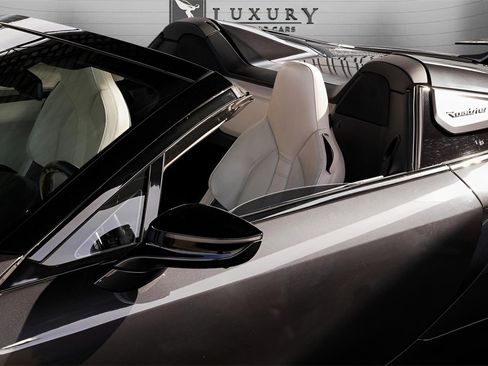 Used 2019 BMW i8 Roadster image 37