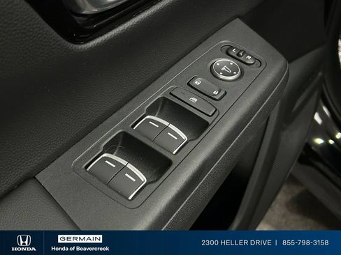 Used 2025 Honda CR-V EX-L image 18
